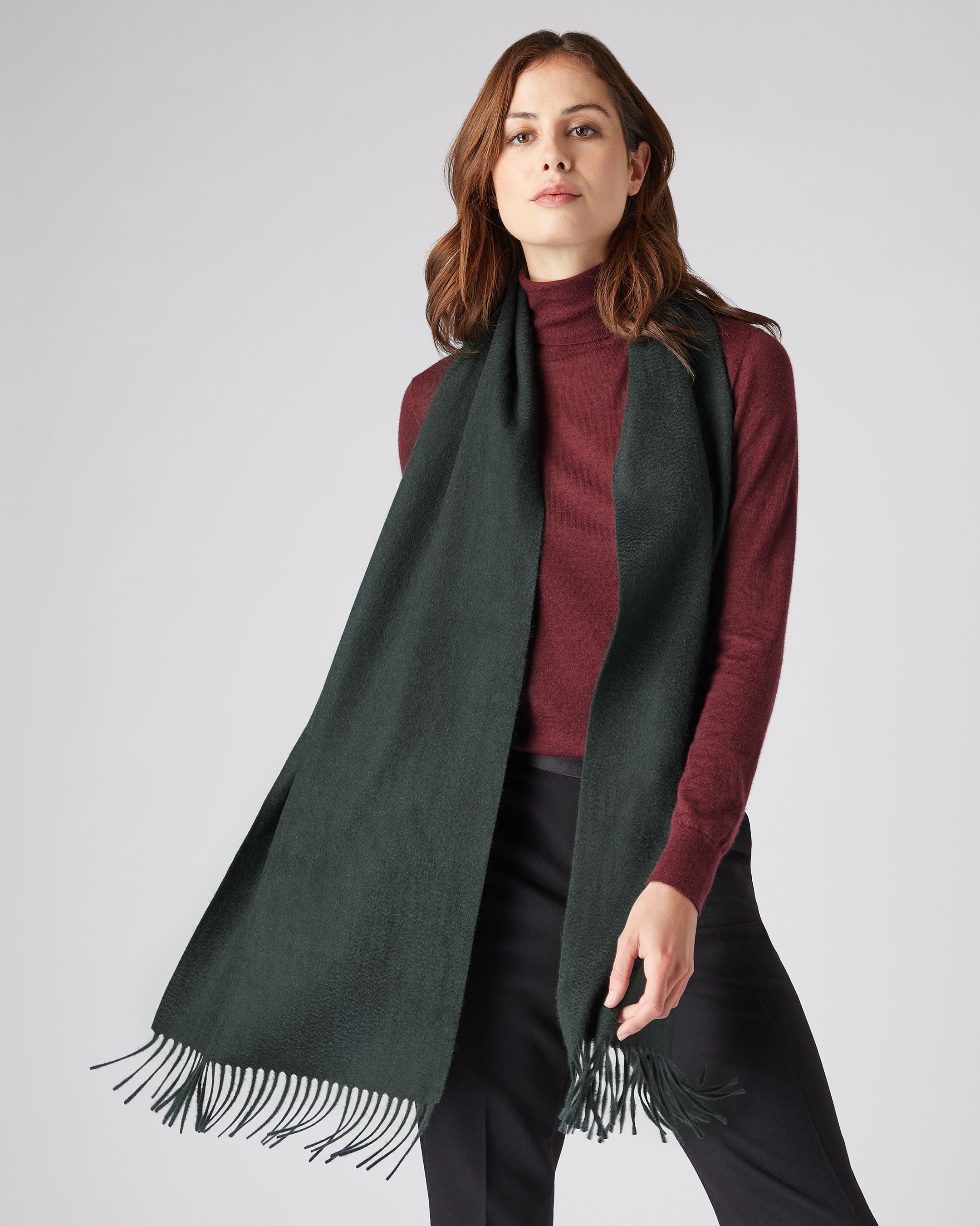 Dark green cashmere store scarf