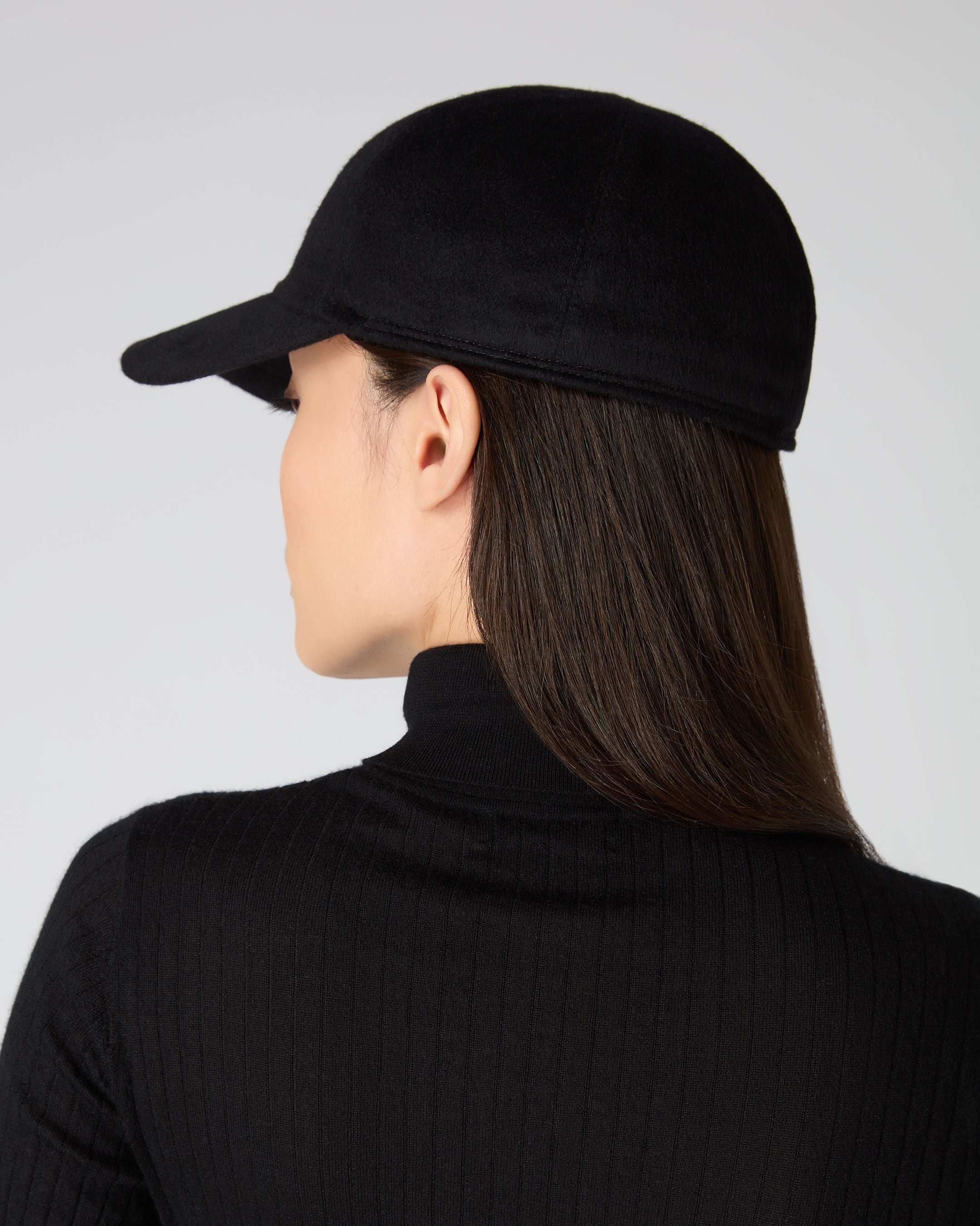 Unisex Cashmere Cap Black | N.Peal