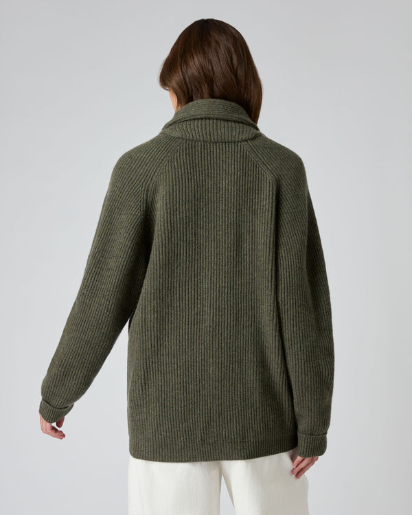 N.Peal The Kensington Cashmere Cardigan Moss Green