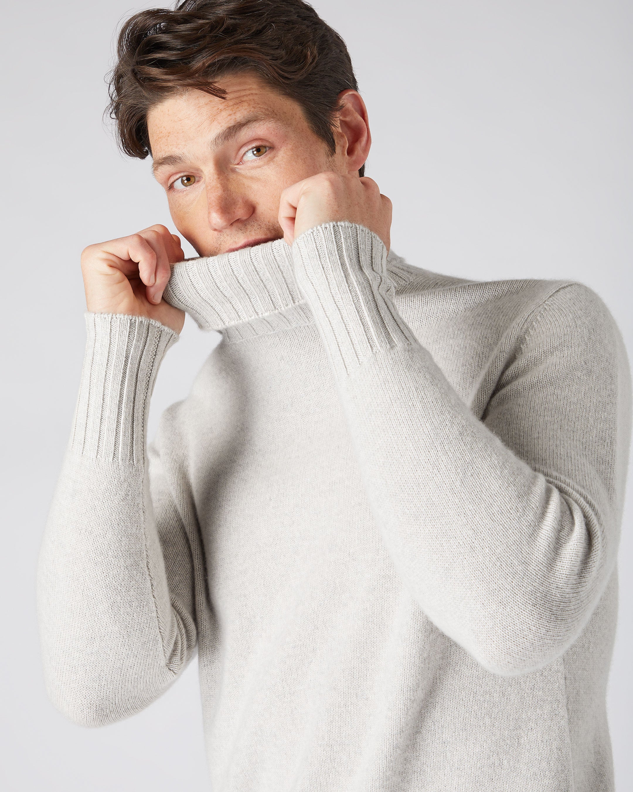 Thick roll neck jumper hot sale mens