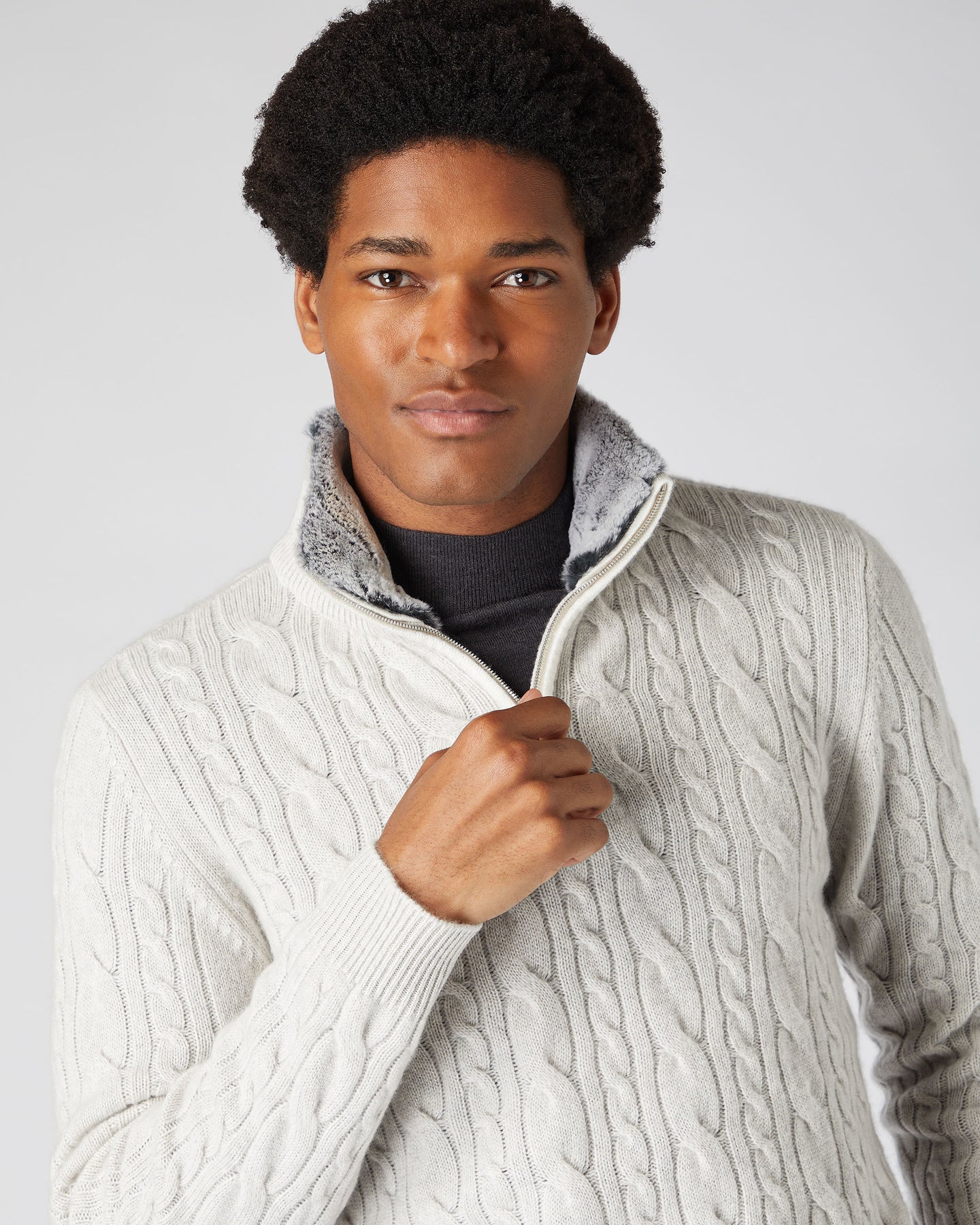 Men's Fur Trim Half Zip Cashmere Jumper Pebble Grey | N.Peal