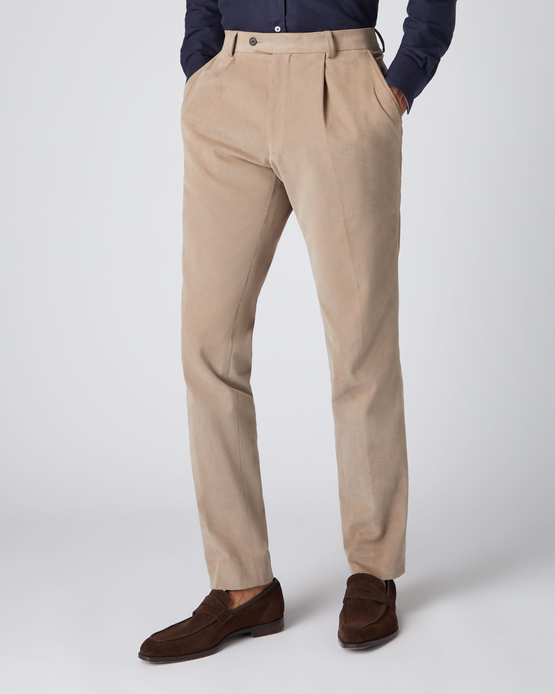 Men's sartorial trousers, classic fit, 2 pleats, linen, beige, spring summer