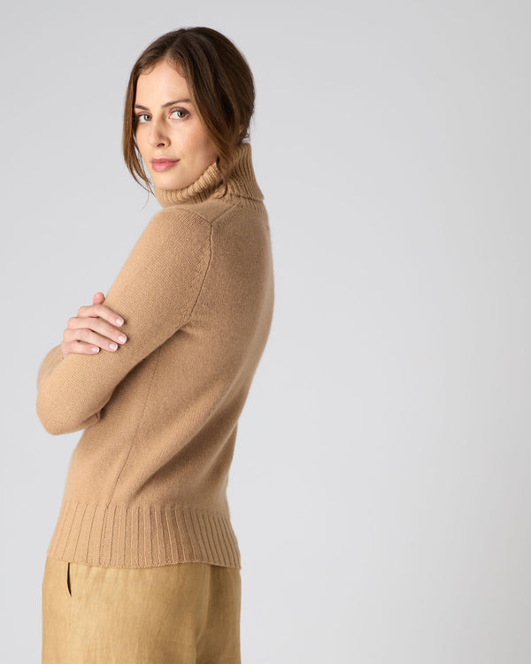 N.Peal Women's Chunky Roll Neck Cashmere Jumper Sahara Brown