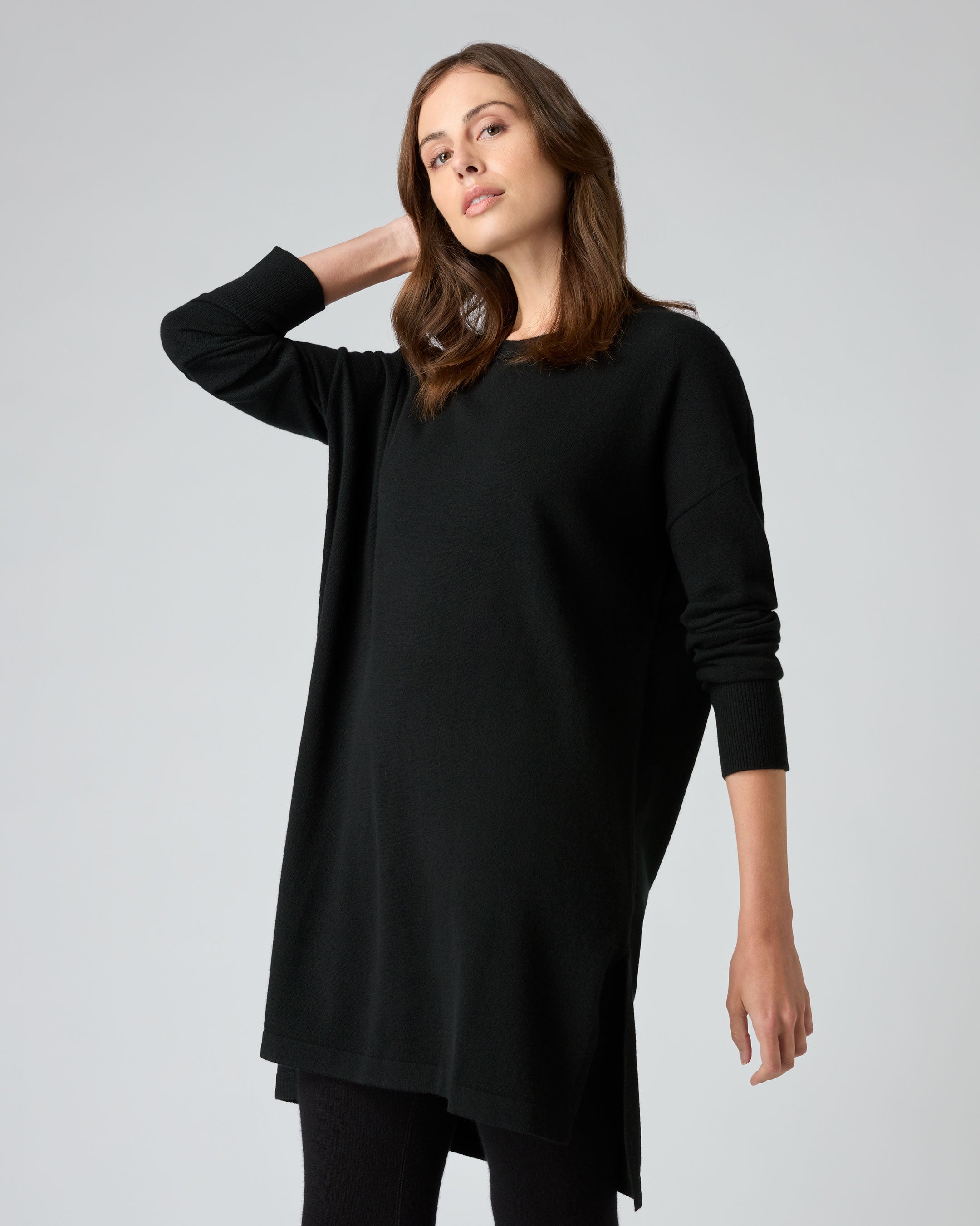 Black cashmere 2025 tunic sweater