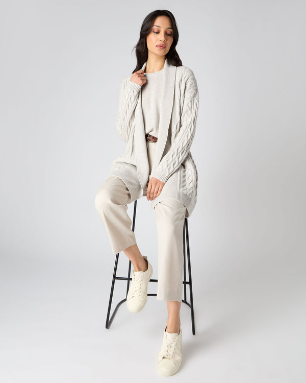 N.Peal Women's Cable Belted Cashmere Cardigan Pebble Grey