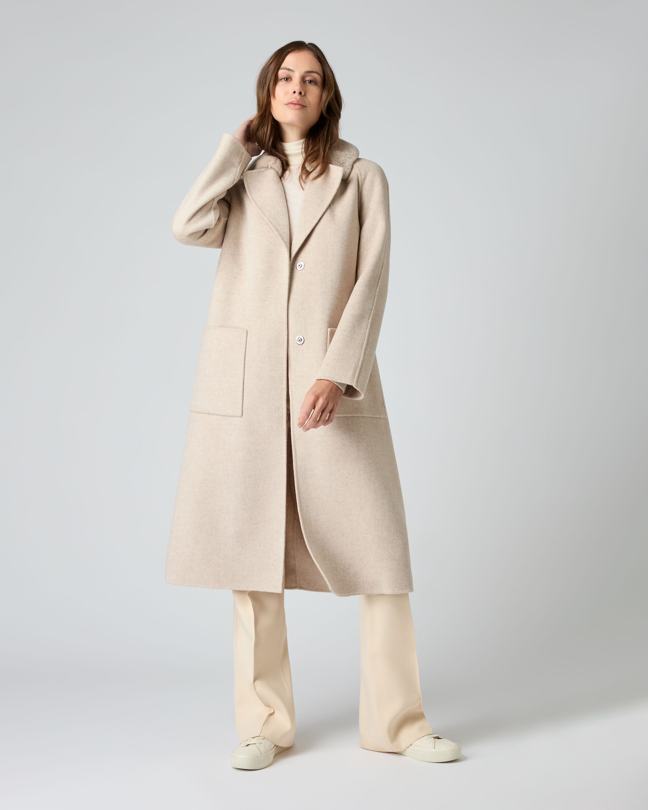 Womens coat with 2024 fur collar