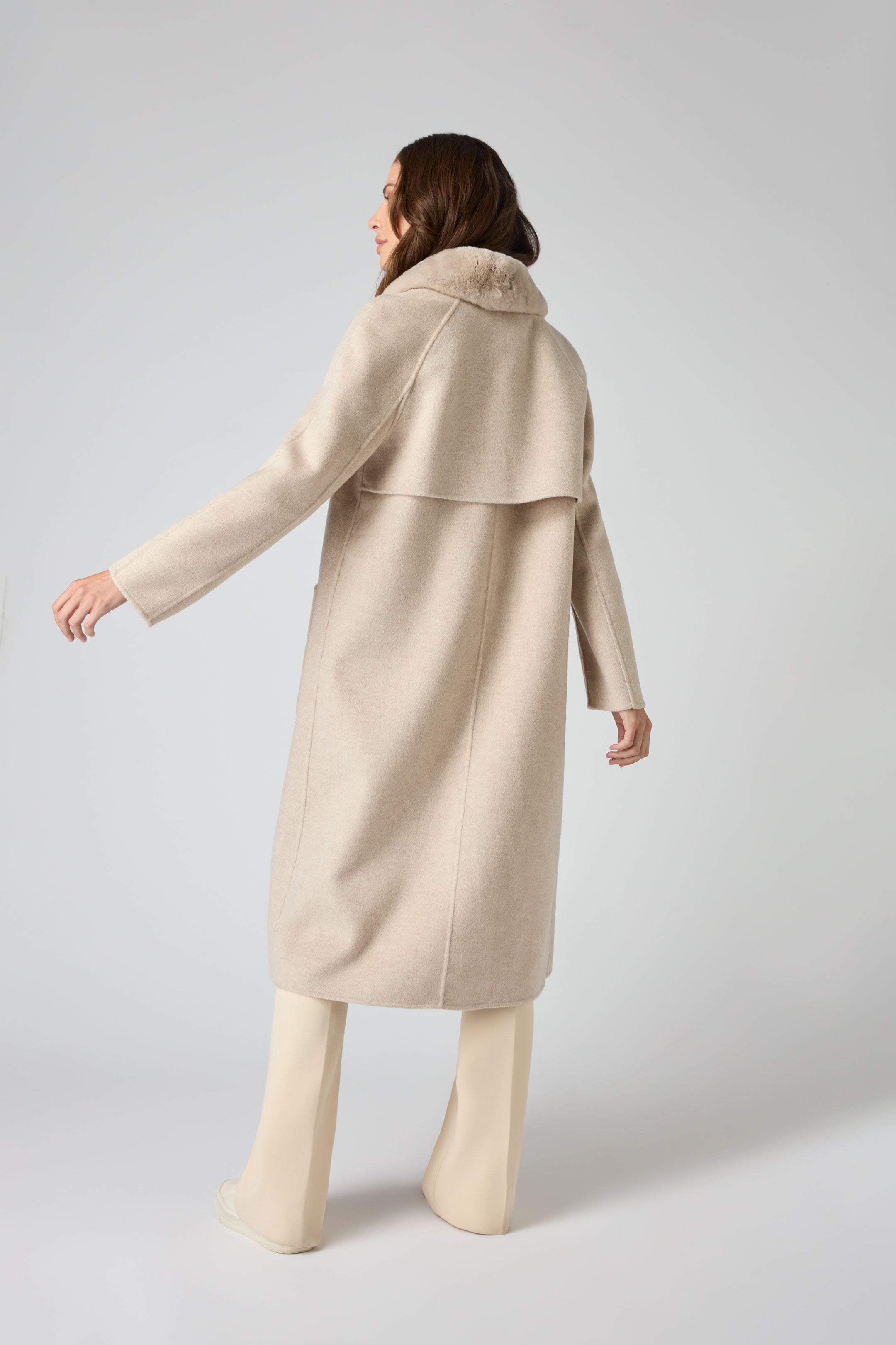 Beige fur store collar coat