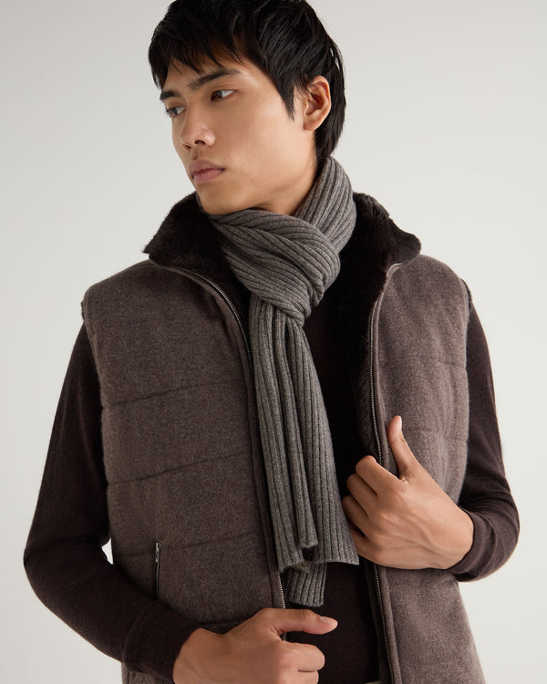 N.Peal Unisex Short Ribbed Cashmere Scarf Wood Smoke Brown