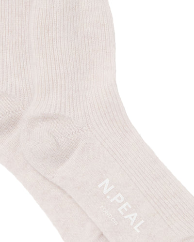 N.Peal Unisex Cashmere Rib Bed Socks Frost White