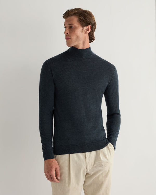 N.Peal Men's Fine Gauge Cashmere Turtle Neck Jumper Azurine Blue