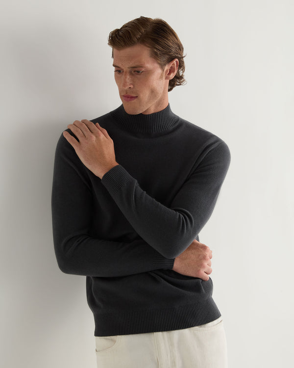 N.Peal Men's Mayfair Turtle Neck Cashmere Jumper Anthracite Grey