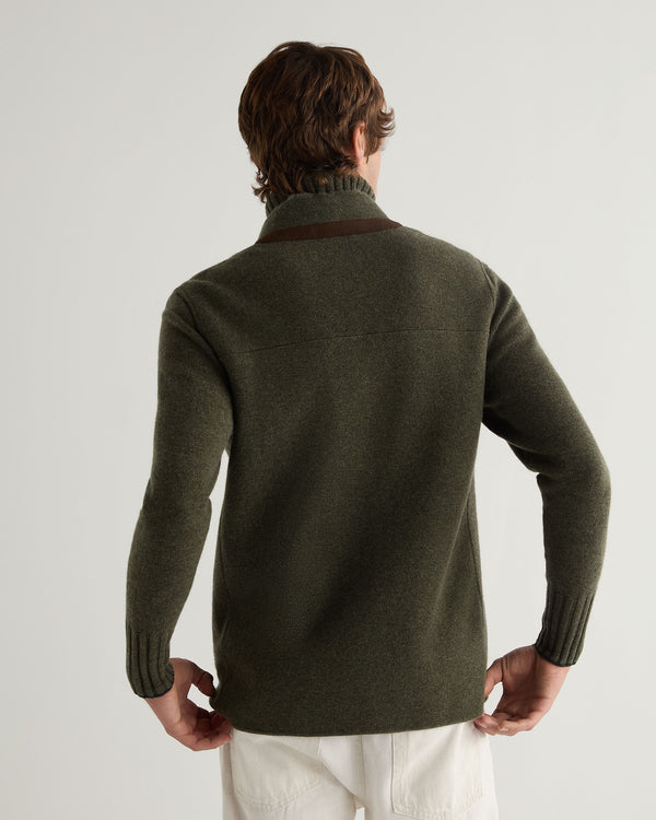 N.Peal Men's Rex Trim Cashmere Gilet Moss Green