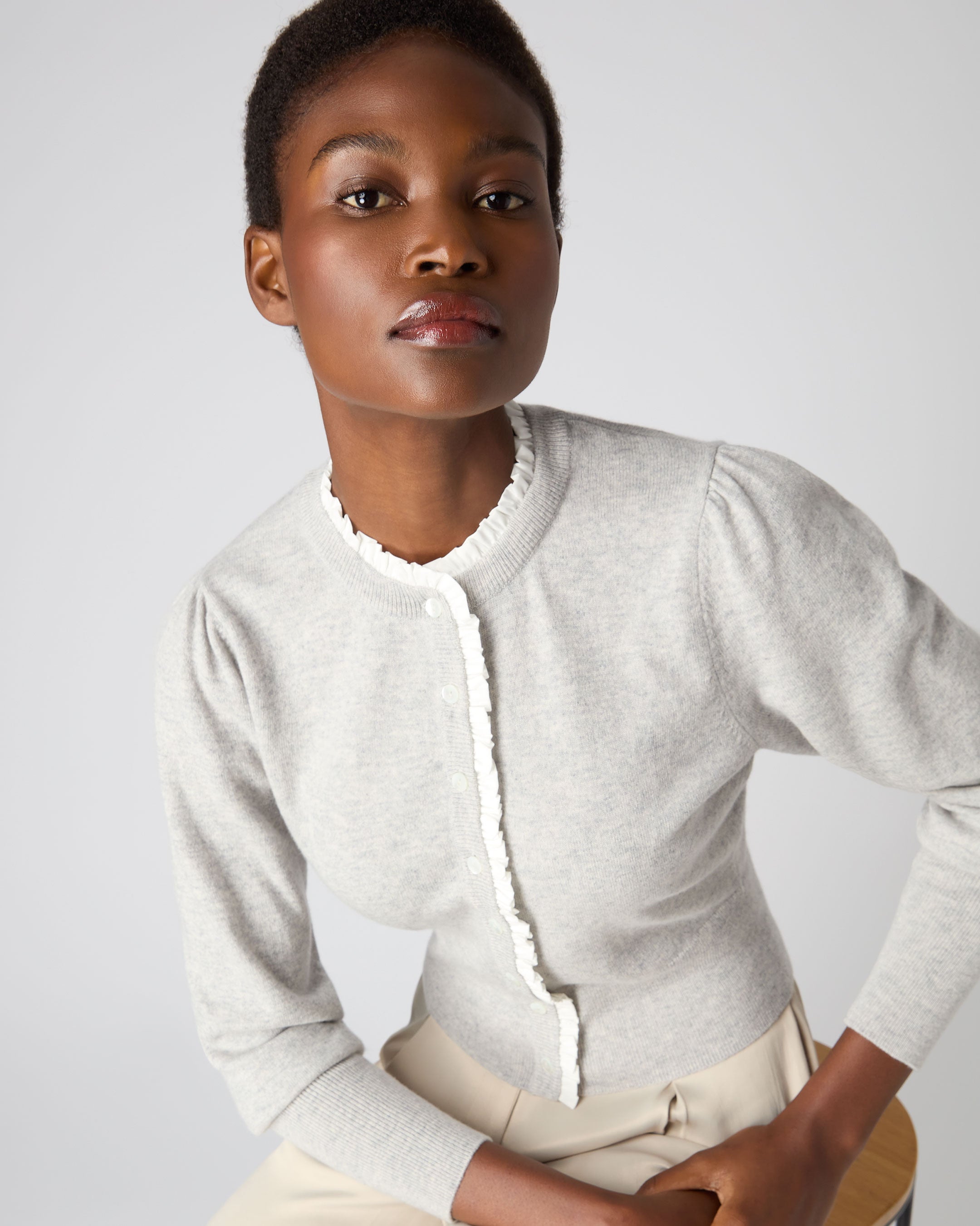 Grey hotsell cardigan cropped