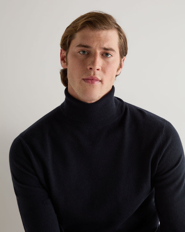 N.Peal Men's Trafalgar Roll Neck Cashmere Jumper Navy Blue