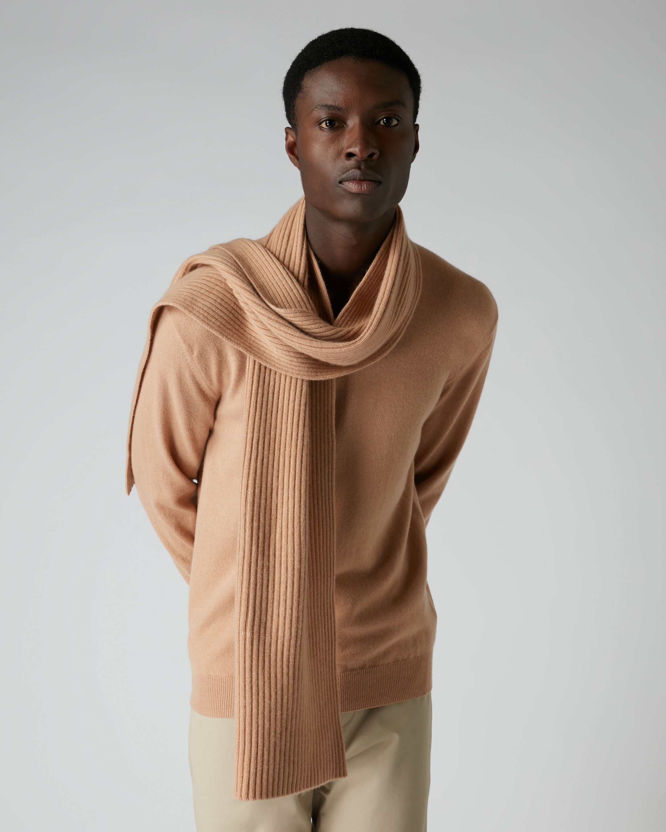 Short cashmere clearance scarf