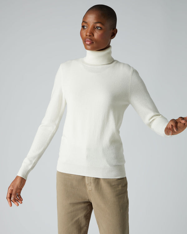 Women's Relaxed Cable Roll Neck Cashmere Jumper New Ivory White