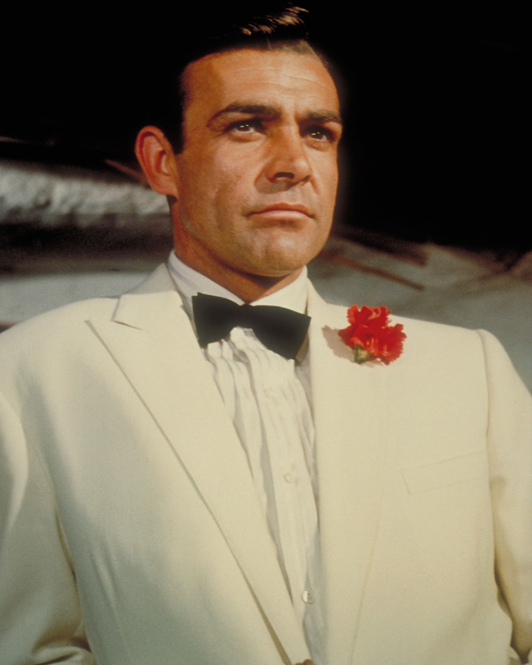 Bond white sale dinner jacket