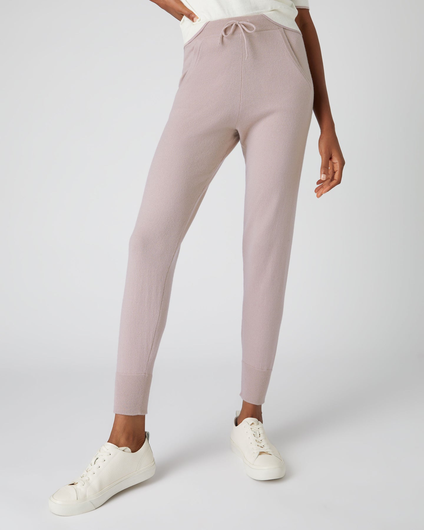 Buy Women's Cashmere Lounge Pants Online | Everyday Cashmere
